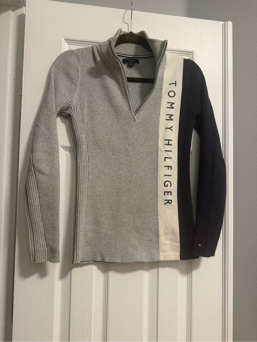 Tommy Hilfiger Women’s Quarter-Zip Ribbed Sport Sweater - Gray/Black - Picture 3 of 8